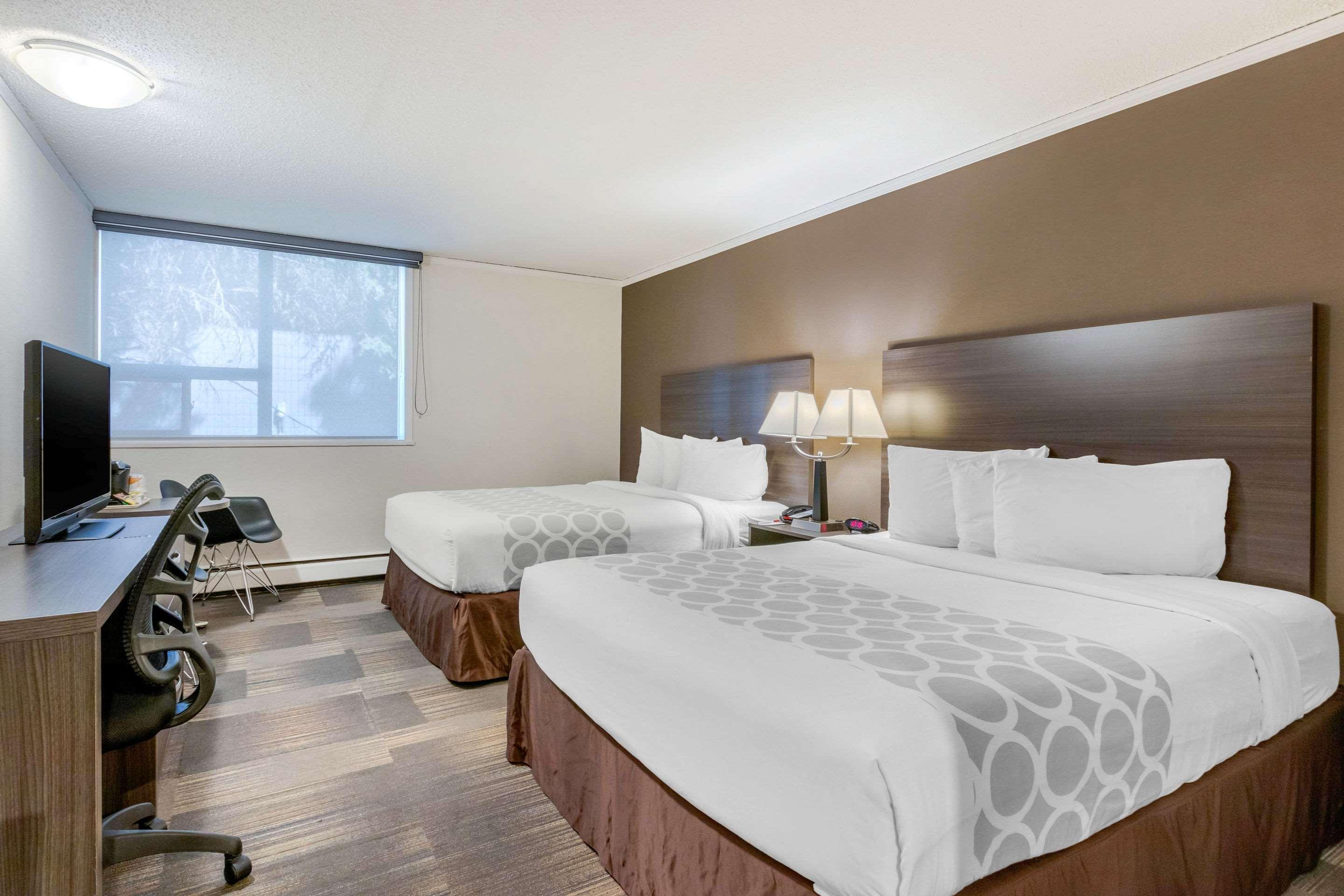 Super 8 By Wyndham Macleod Trail Calgary Hotel Luaran gambar